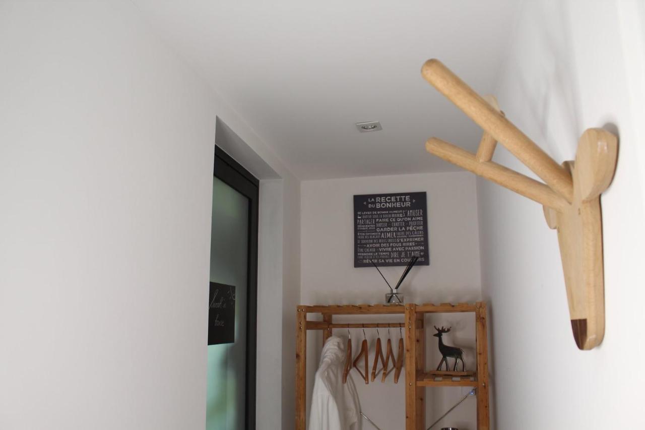 Studio Tout Neuf. Court Sejour, Loisirs, Professionnel Chaudfontaine Exterior photo